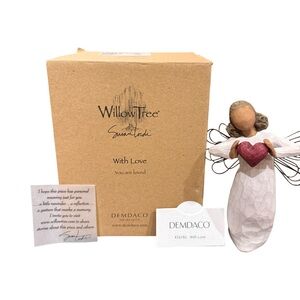 Willow Tree With Love Angel Figurine NIB #26182 Susan Lordi